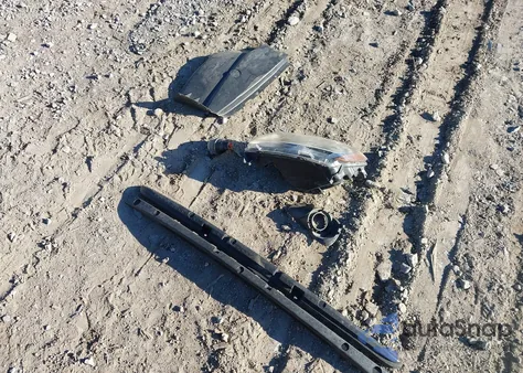 2014 Jeep Compass Latitude из США, поврежденный, VIN 1C4NJDEB0ED726848